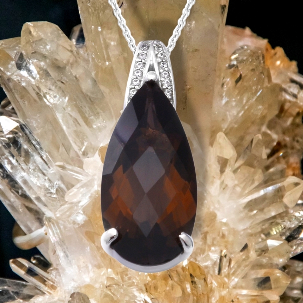 NWT BRAZILIAN QUARTZ & NATURAL WHITE ZIRCON DROP NECKLACE IN STERLING SILVER
